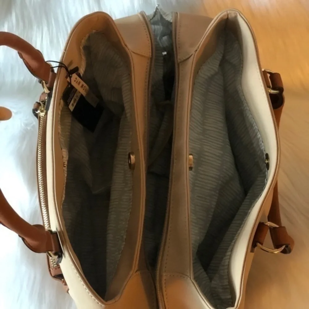 Violet Ray Braided Zip Front Pocket Carter